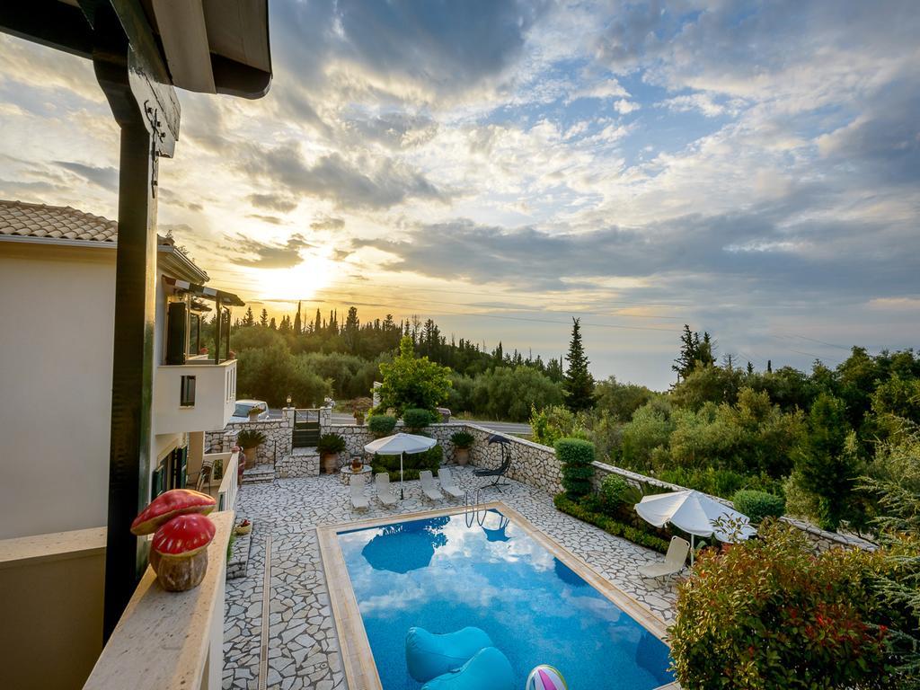 Ionian Villas Áyios Nikítas エクステリア 写真