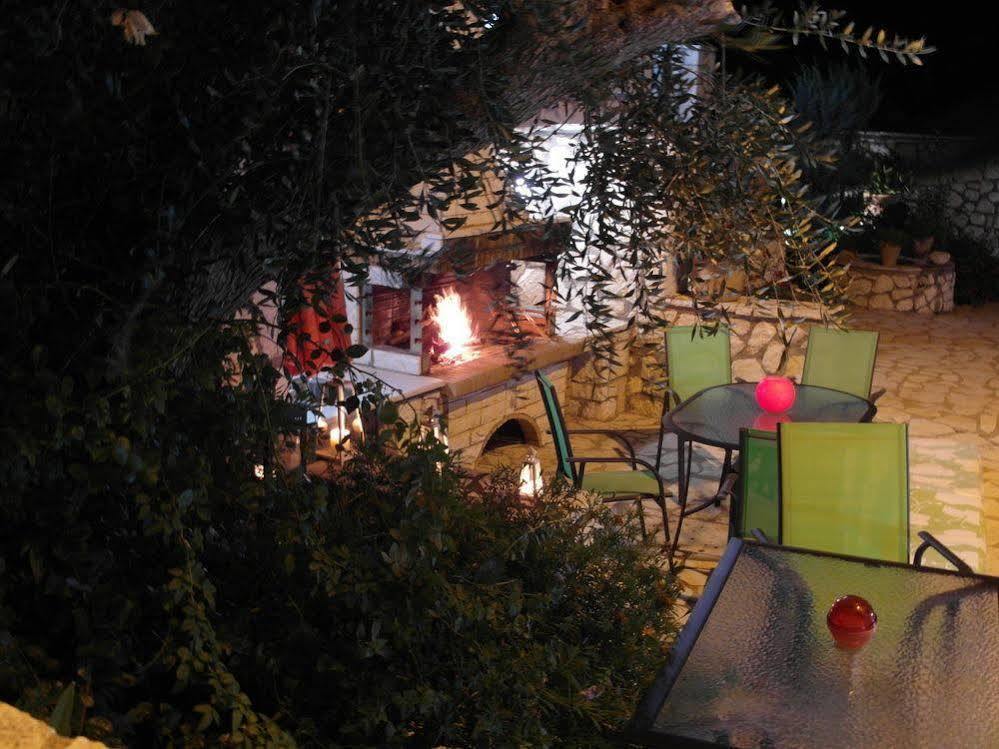 Ionian Villas Áyios Nikítas エクステリア 写真
