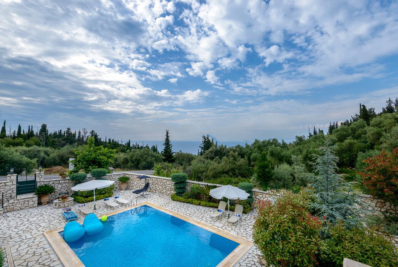 Ionian Villas Áyios Nikítas エクステリア 写真