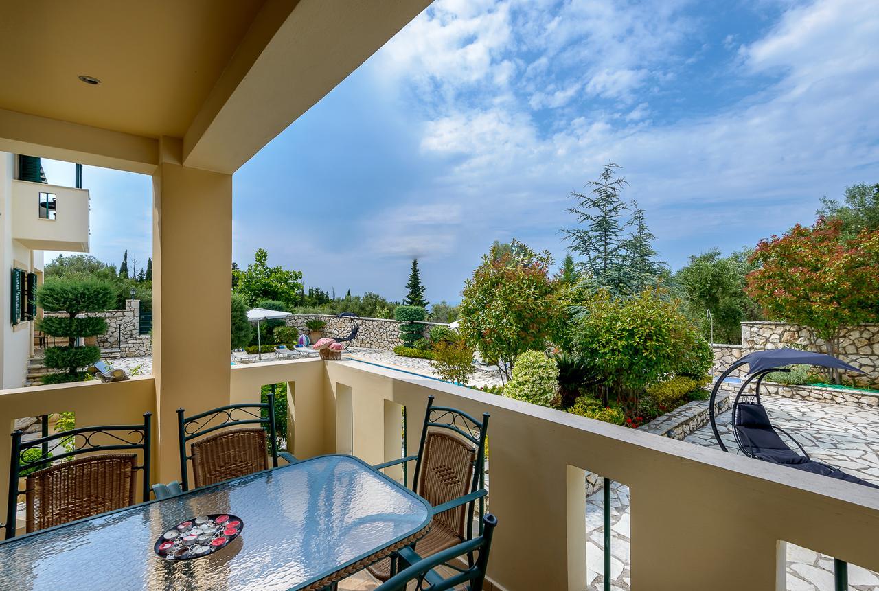 Ionian Villas Áyios Nikítas エクステリア 写真