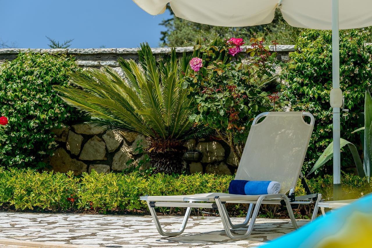 Ionian Villas Áyios Nikítas エクステリア 写真